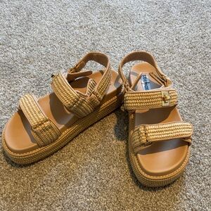 Steve Madden Big Mona 9.5